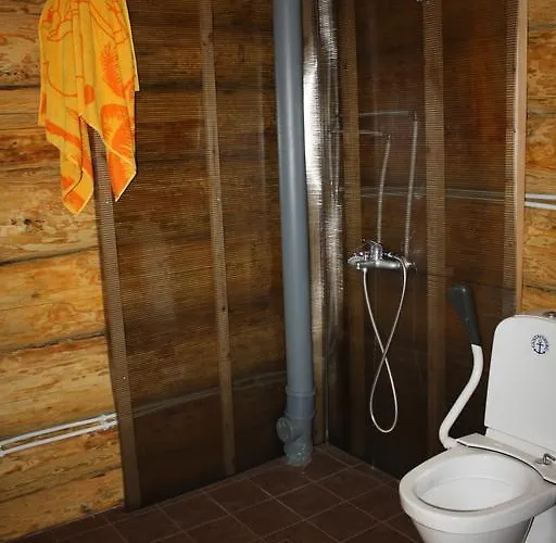 Jaama Puhkemaja Affittacamere 3*